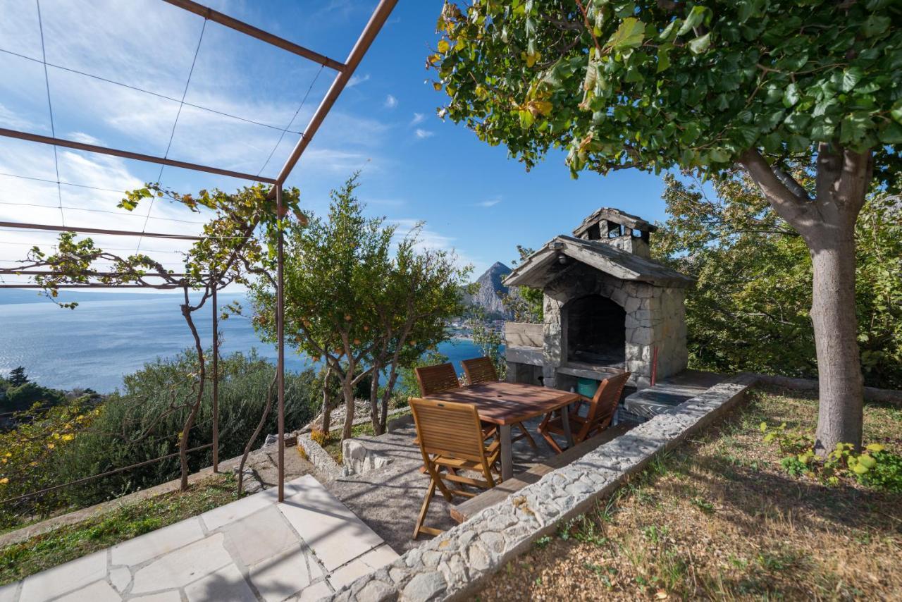 Pikolo Apartments Omis Tice Exterior photo