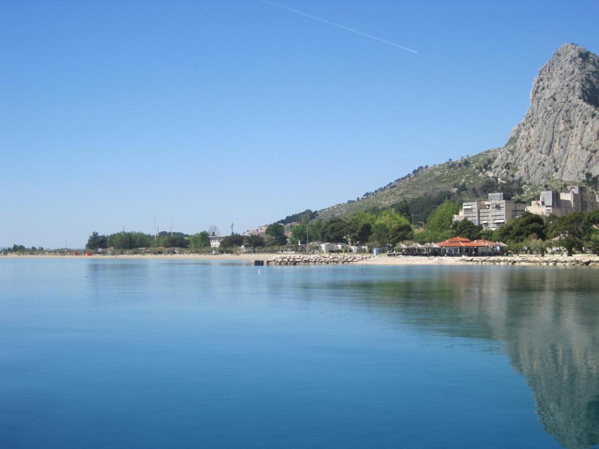 Pikolo Apartments Omis Tice Exterior photo