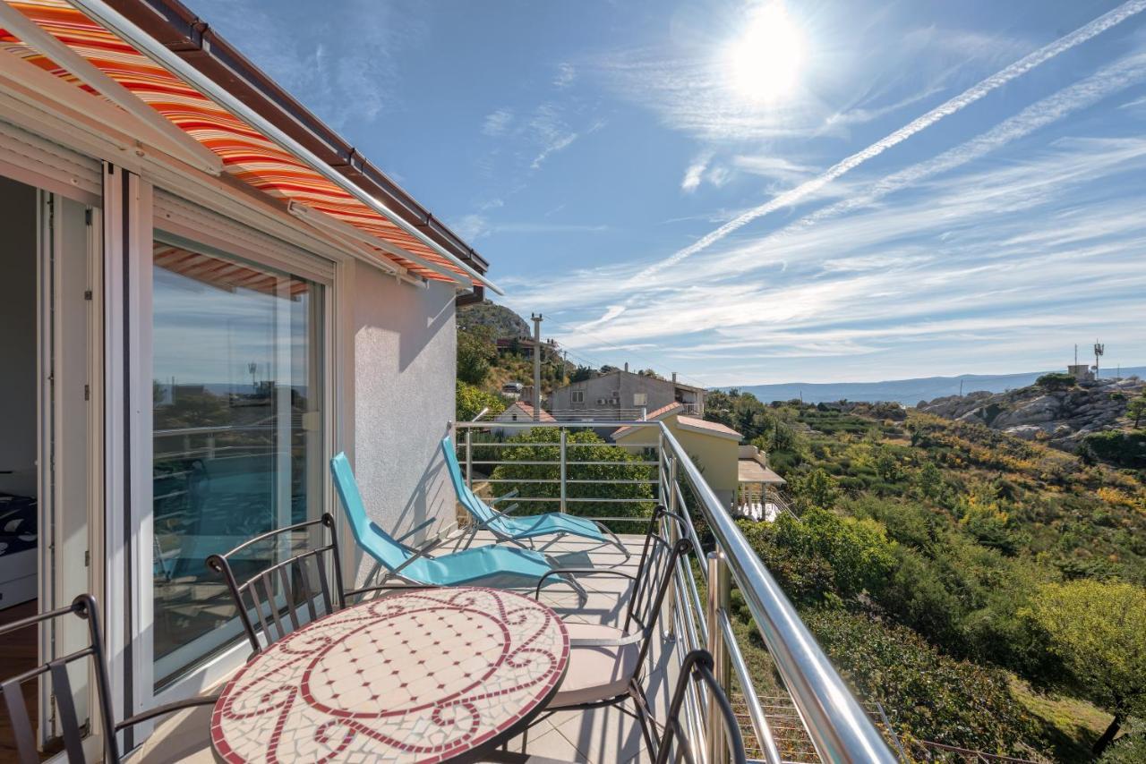 Pikolo Apartments Omis Tice Exterior photo