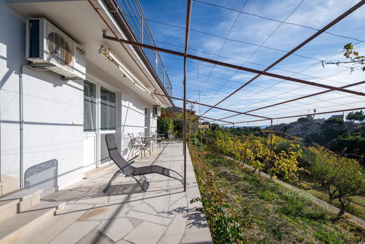 Pikolo Apartments Omis Tice Exterior photo